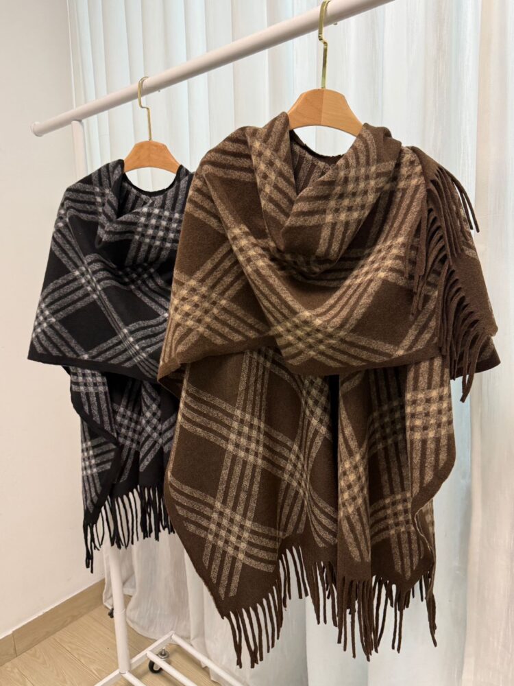 [IMPORTADO] RUANA BURRY