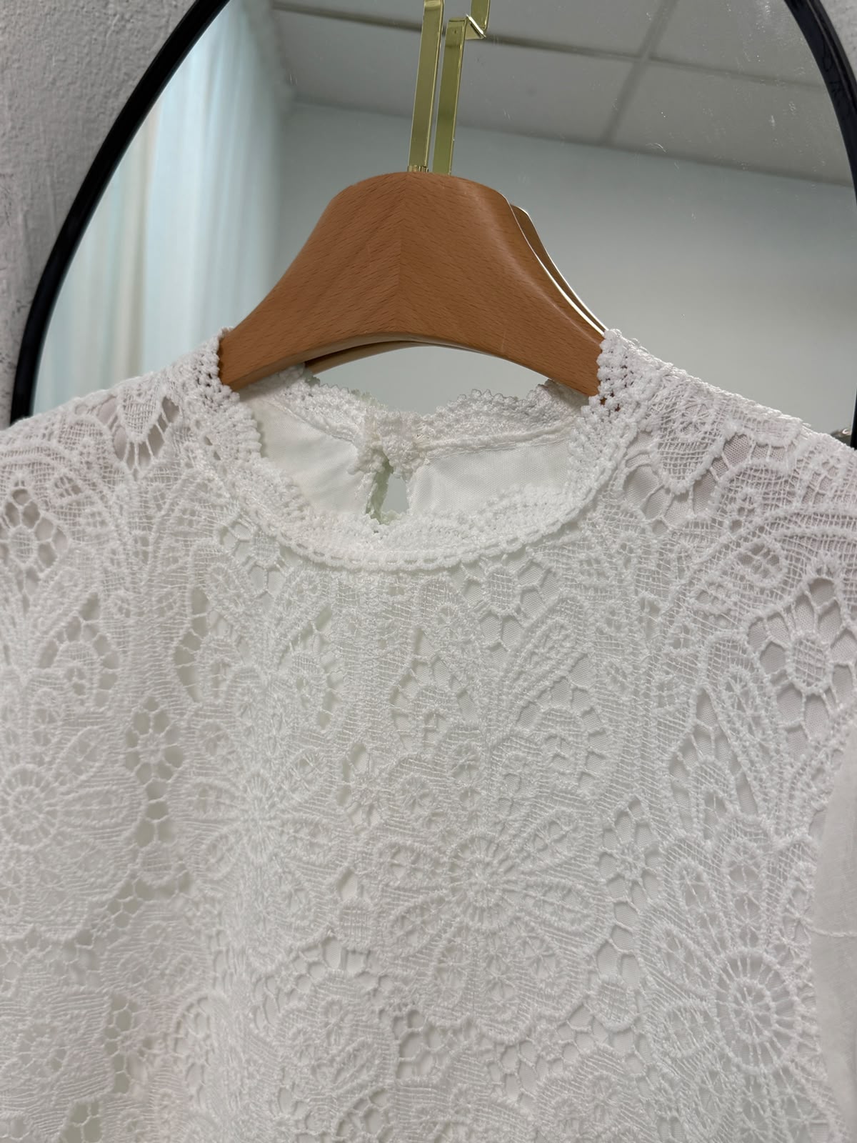 BLUSA BRODERIE MAGGI - Imagen 4