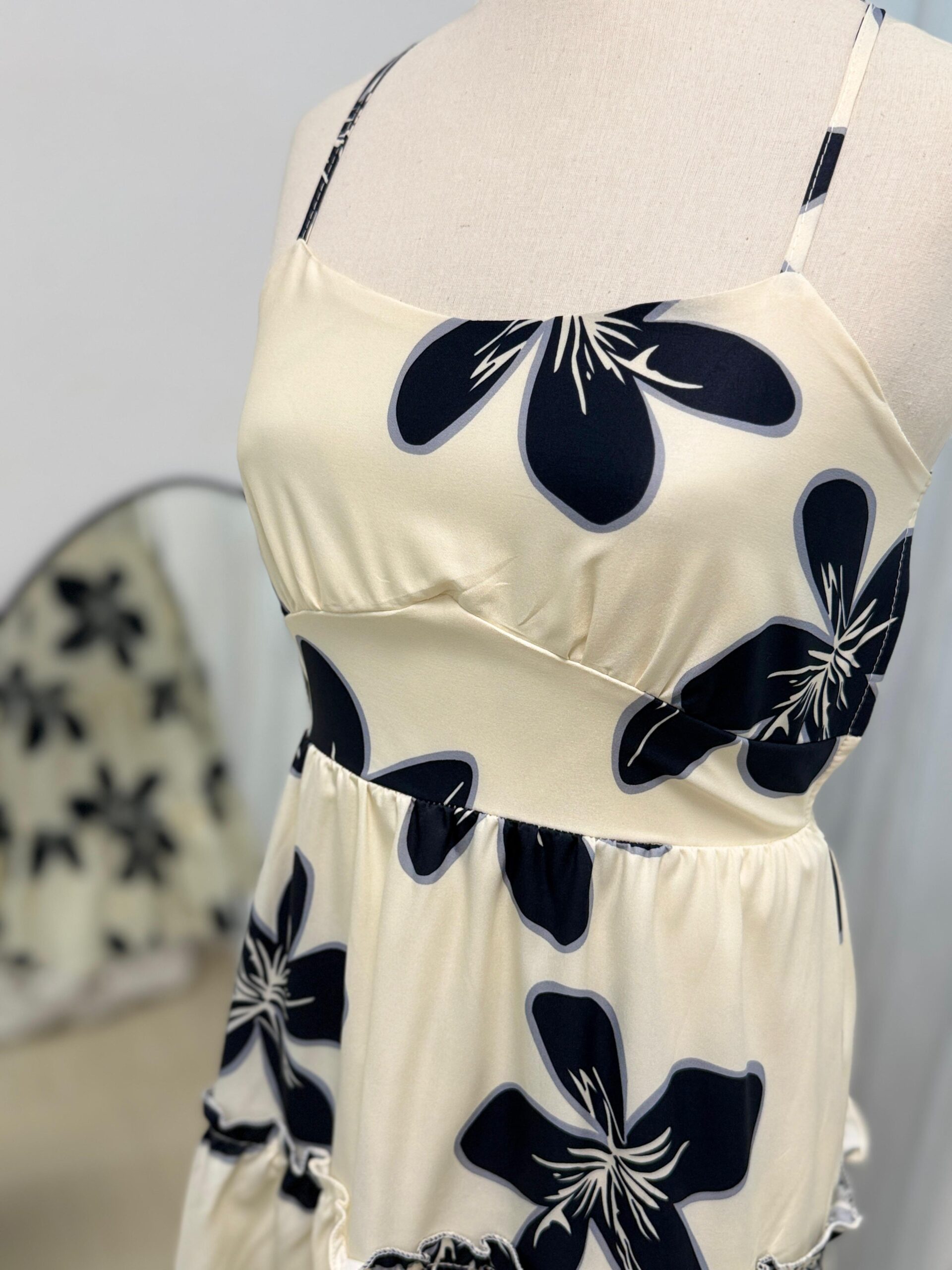 VESTIDO HAWAI ESPALDA DESCUBIERTO - Imagen 11